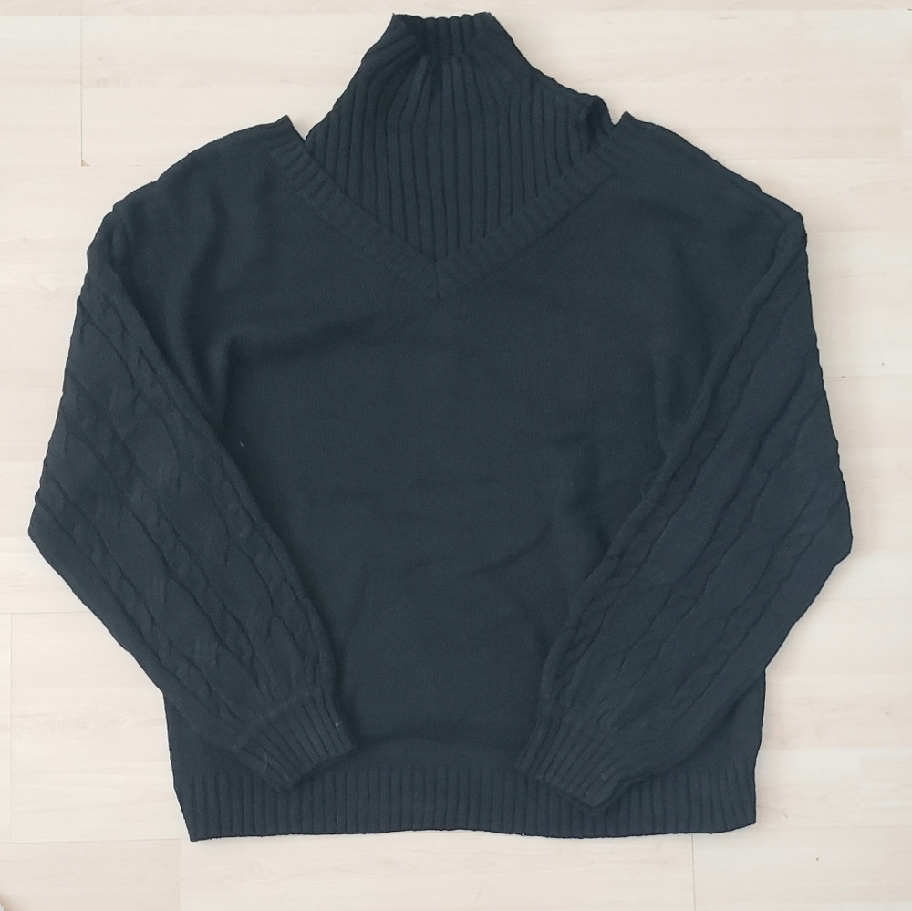 NWT Black Sweater